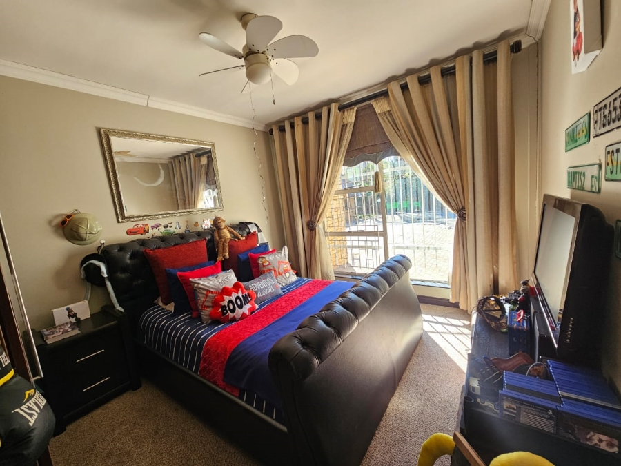 4 Bedroom Property for Sale in Jan Cillierspark Free State